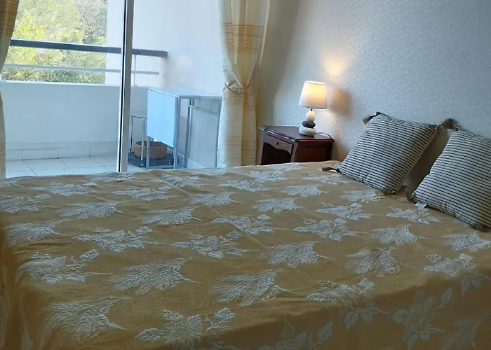 Saint-raphael Acquarine Cove